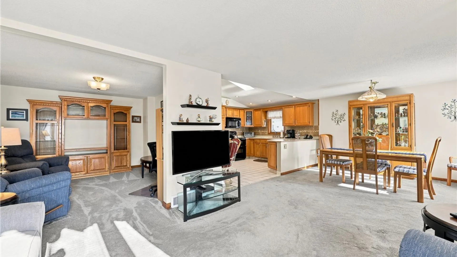 Property at 970 Riverview Boulevard, Tonawanda, NY 14150 8