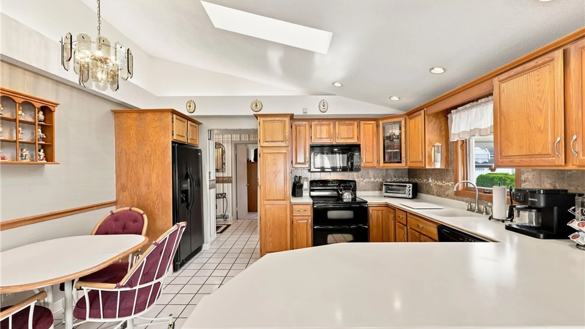 Property at 970 Riverview Boulevard, Tonawanda, NY 14150 10
