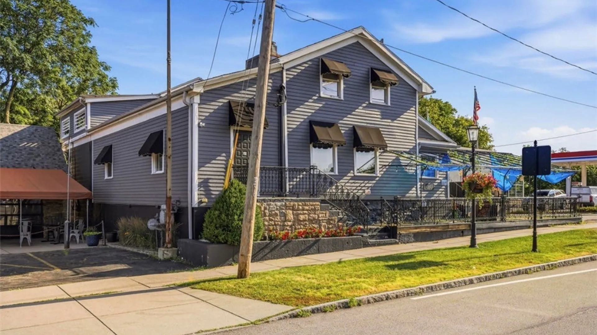 Property at 810 Center Street, Lewiston, NY 14092 18