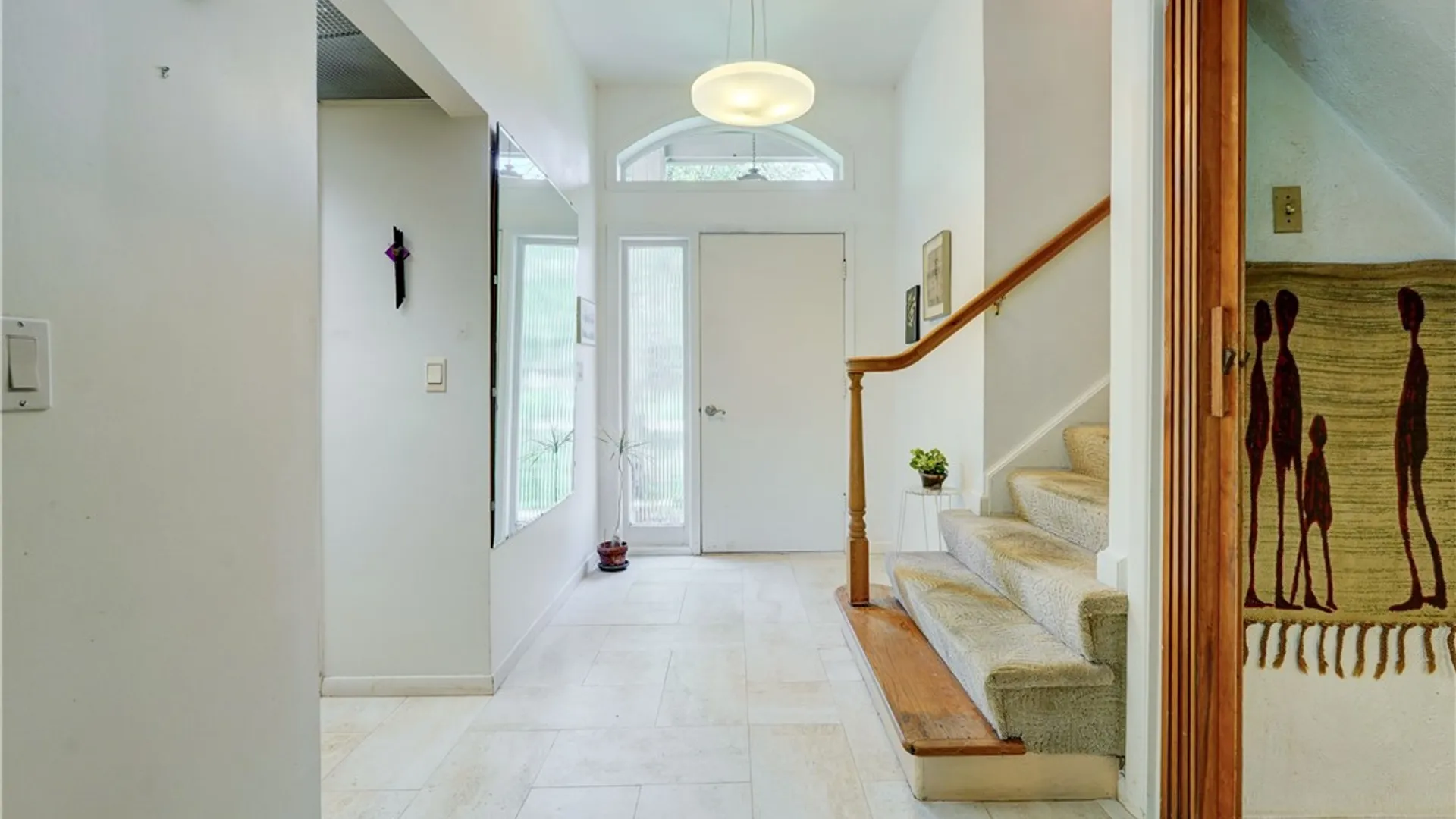 Property at 315 Dunrovin Lane, Brighton, NY 14618 4