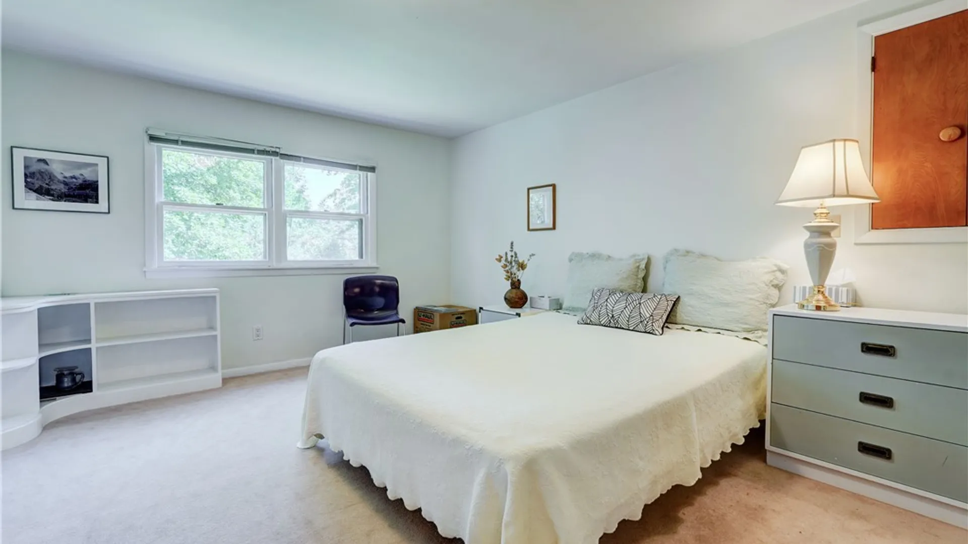 Property at 315 Dunrovin Lane, Brighton, NY 14618 17