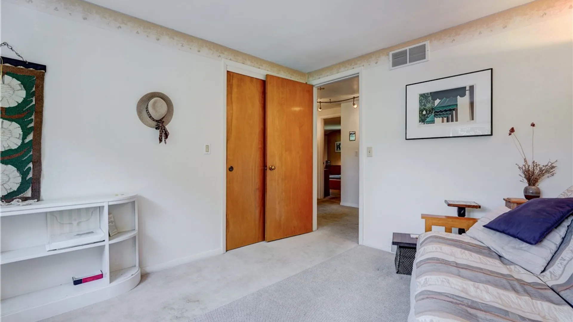 Property at 315 Dunrovin Lane, Brighton, NY 14618 27