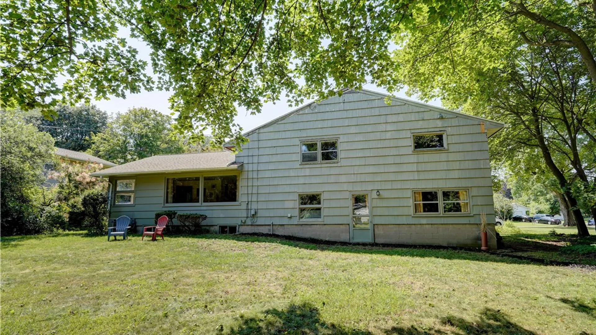 Property at 315 Dunrovin Lane, Brighton, NY 14618 42