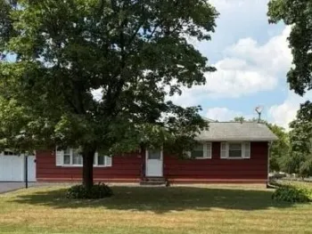 Property at 4875 Thornwood Drive, Salina, NY 13088
