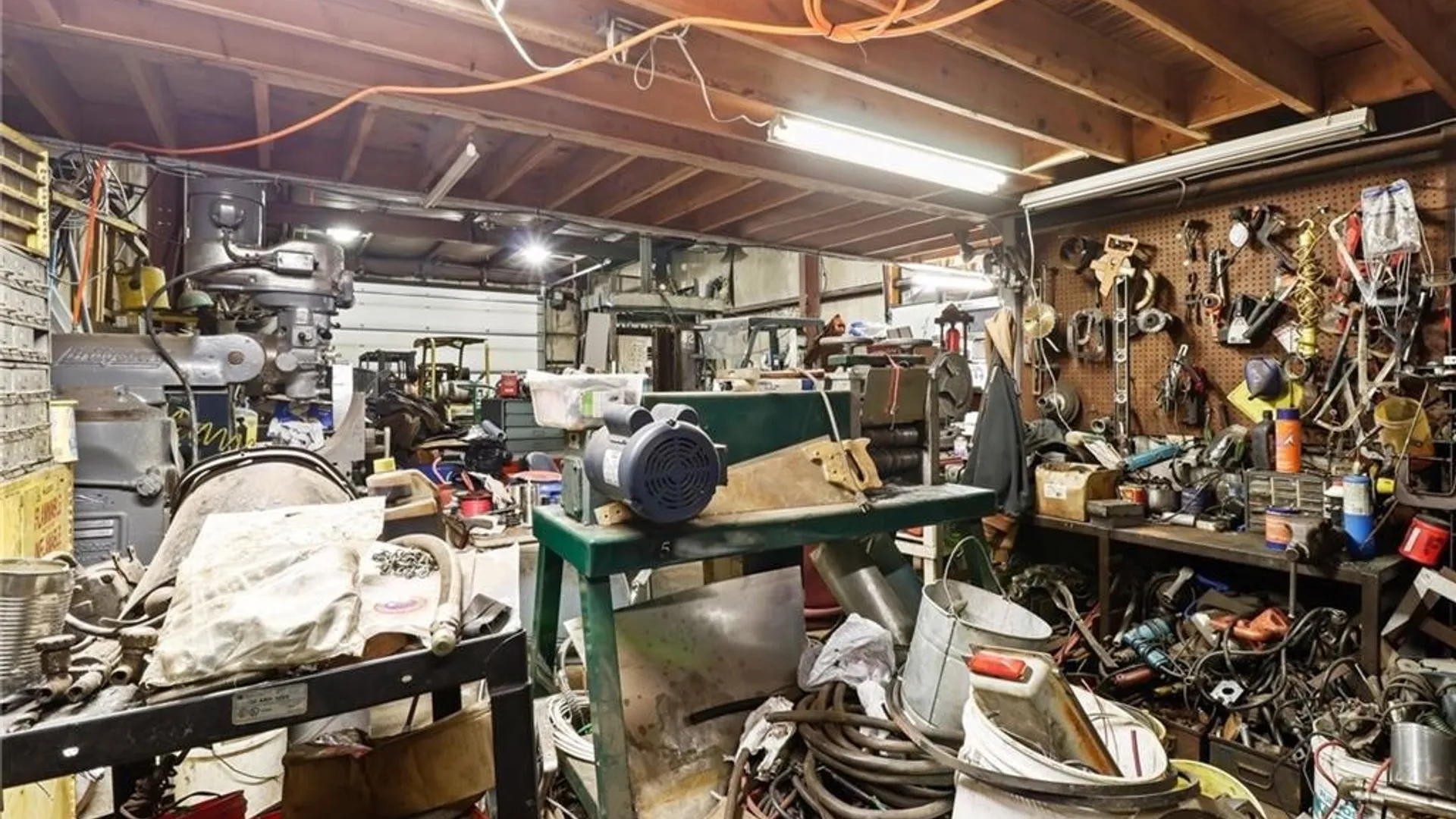 Property at 85 Skillen Street, Buffalo, NY 14207 22