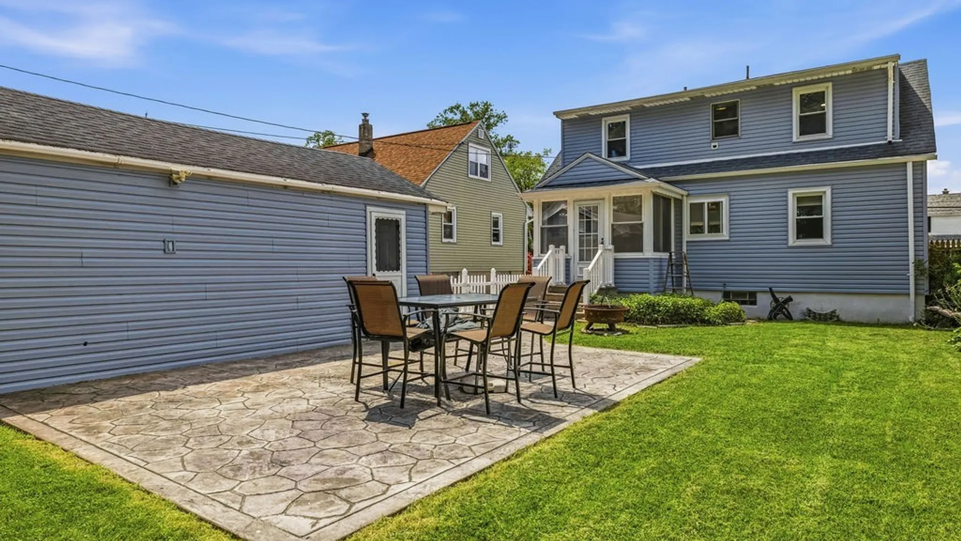 Property at 629 74th Street, Niagara Falls, NY 14304 4