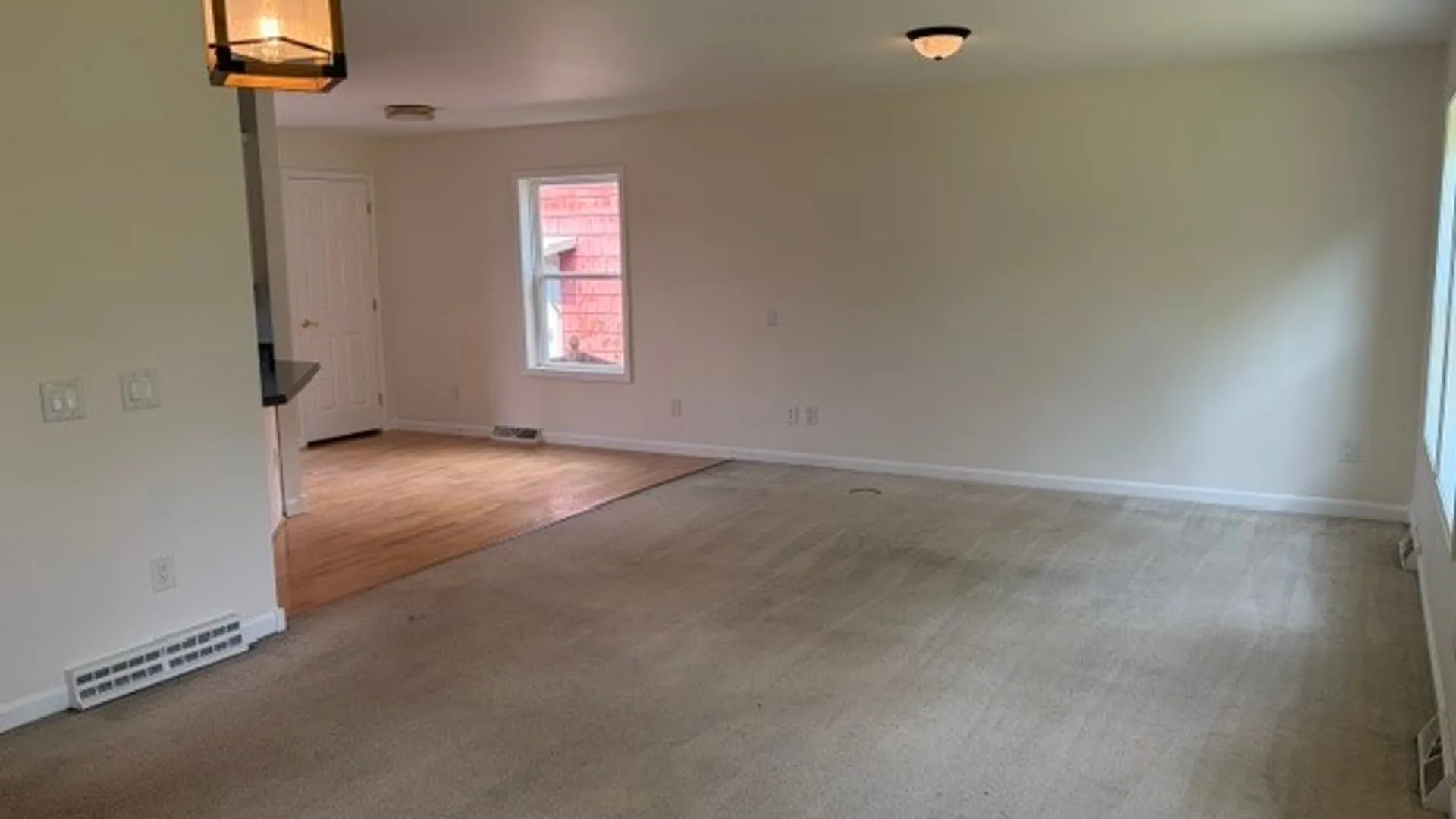 Property at 526 Delmar Place, Salina, NY 13208 9