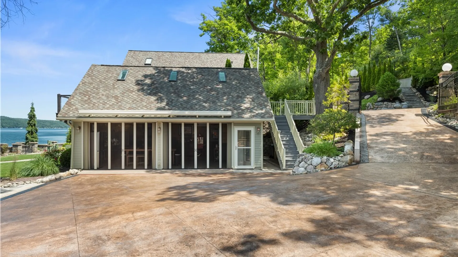 Property at 10509 E Lake Rd Road, Urbana, NY 14840 12