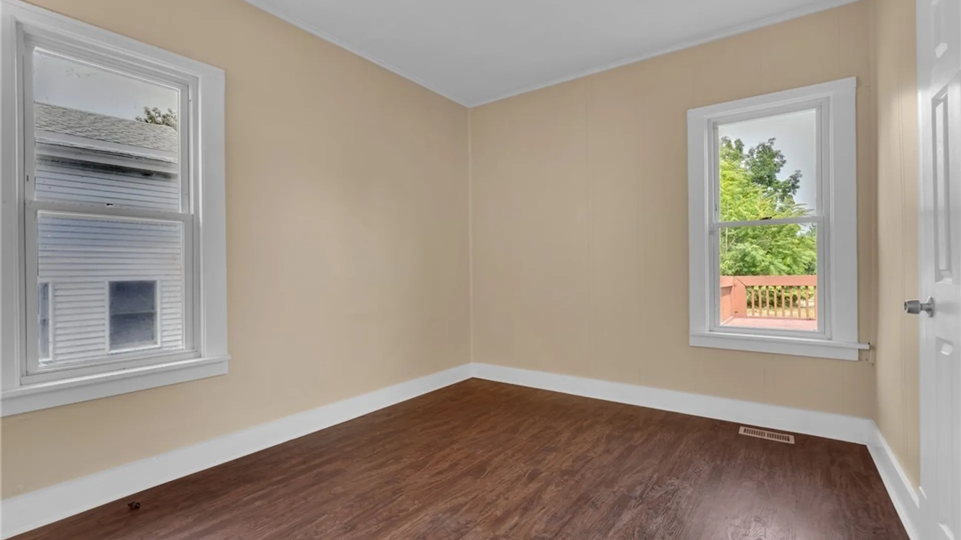 Property at 291 East Street, Buffalo, NY 14207 29