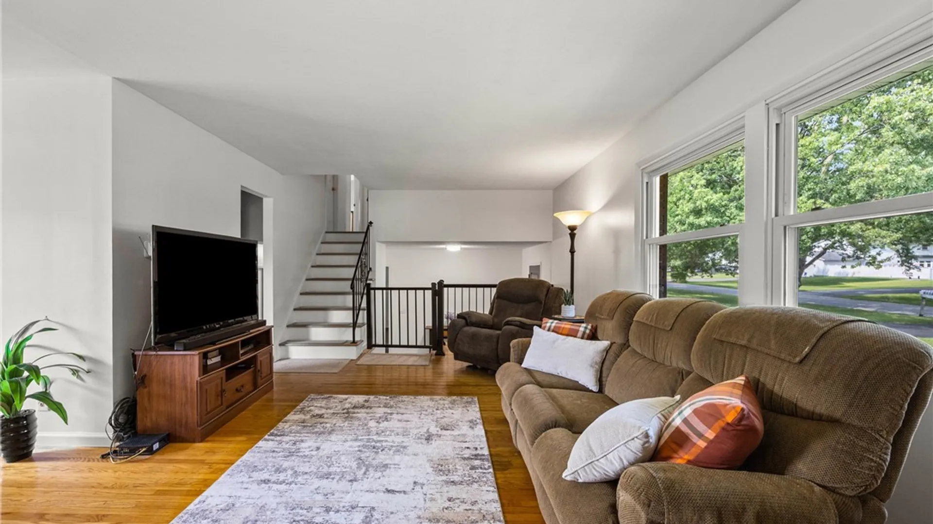 Property at 5 Omega Drive, Chili, NY 14624 9