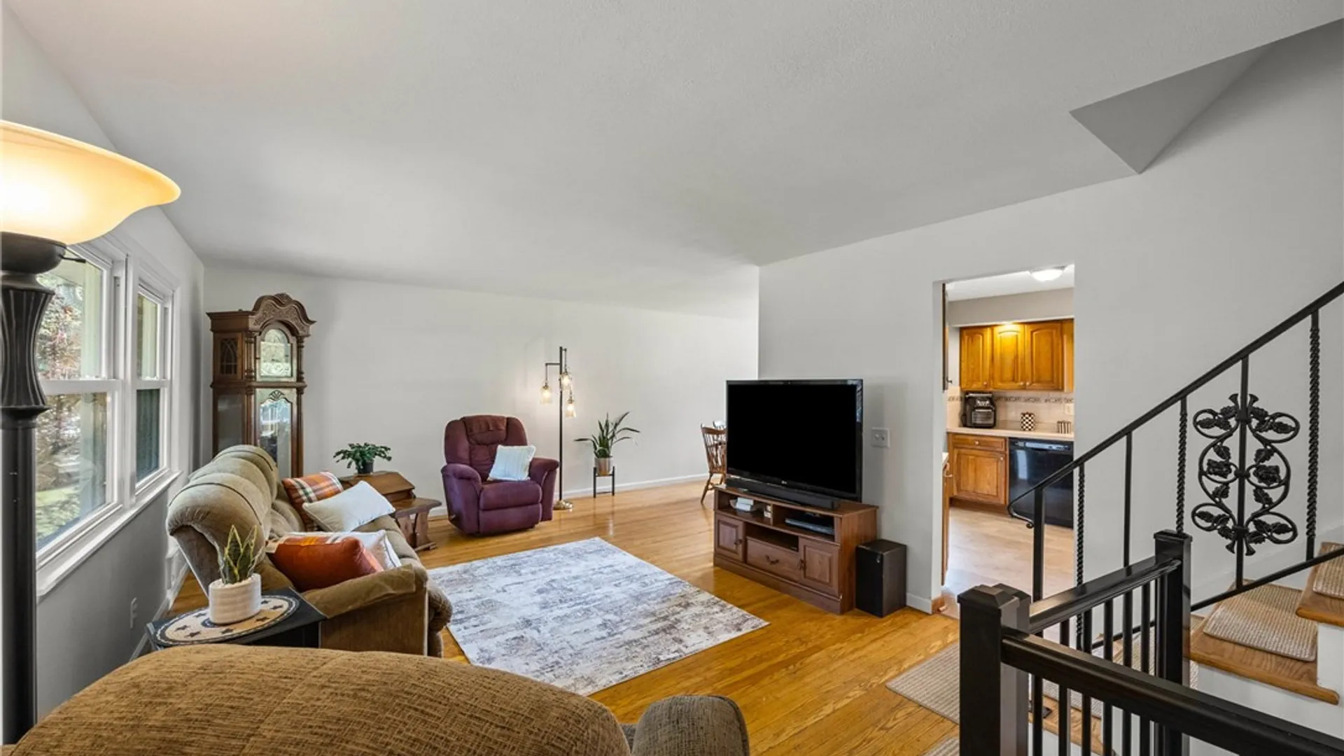 Property at 5 Omega Drive, Chili, NY 14624 8