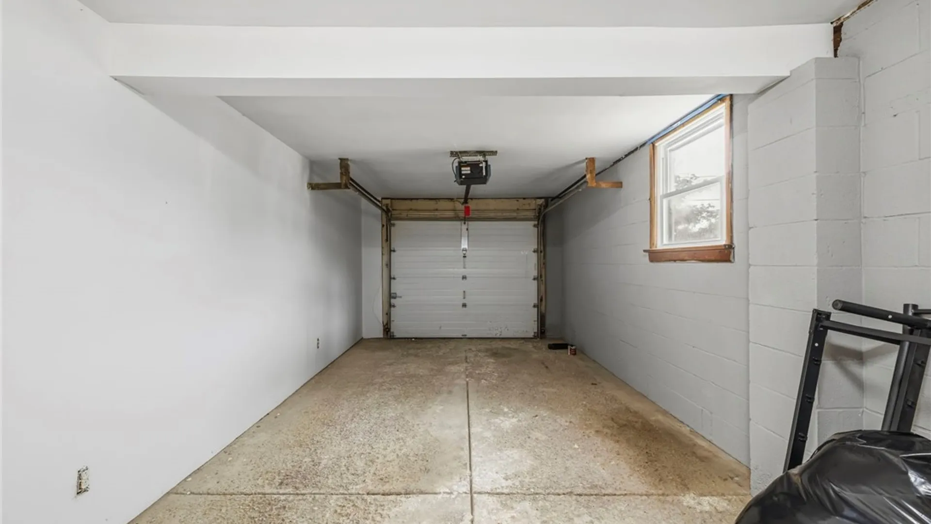 Property at 641 Shad Street, North Tonawanda, NY 14120 39