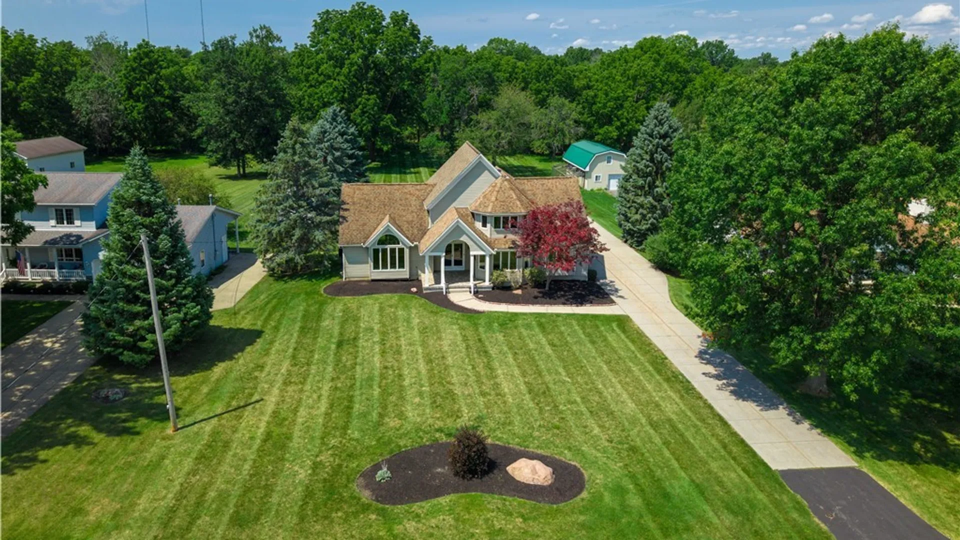 Property at 3464 E River Rd Road, Grand Island, NY 14072 2
