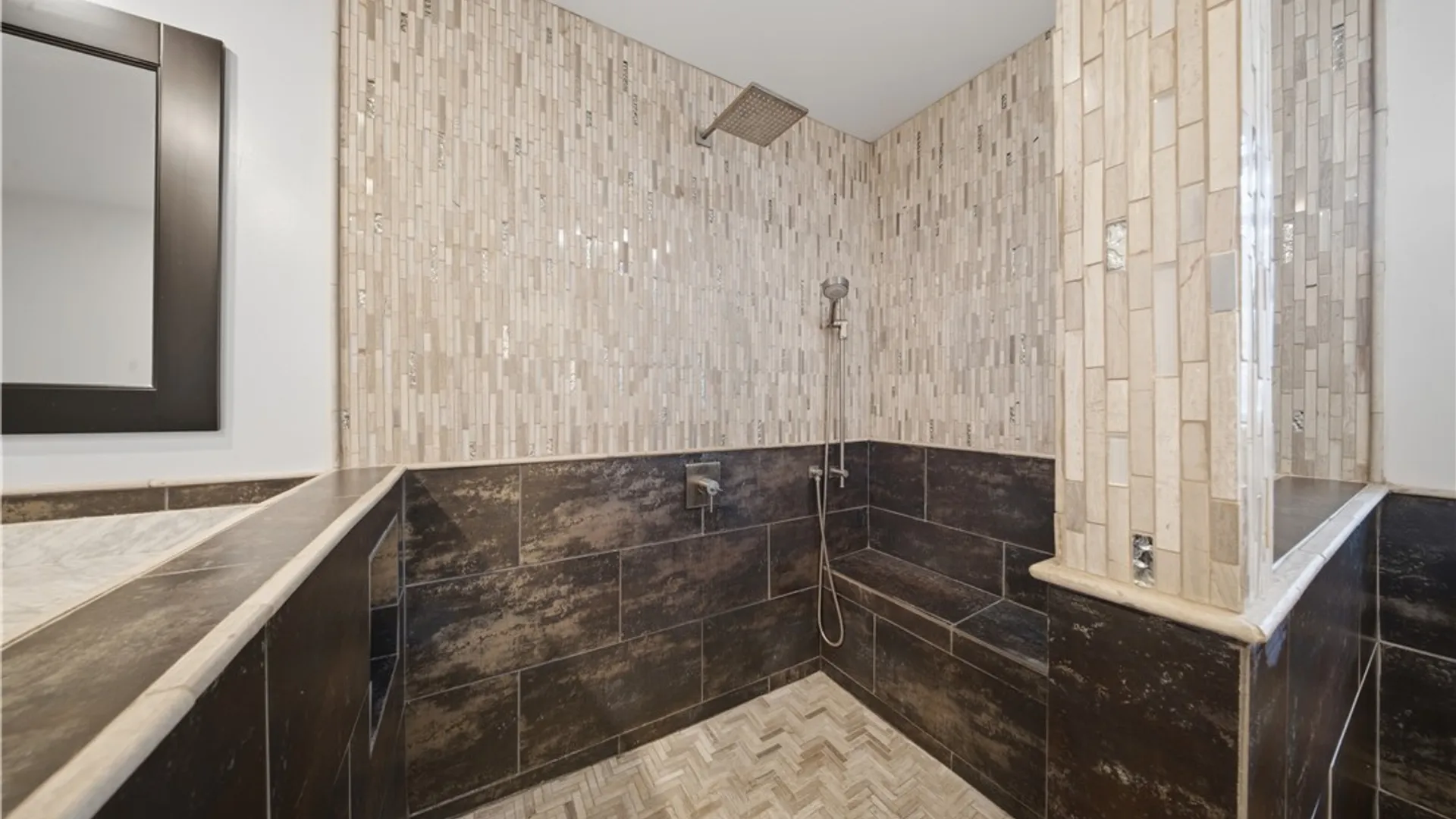 Property at 10 Woodbriar Lane, Chili, NY 14624 28