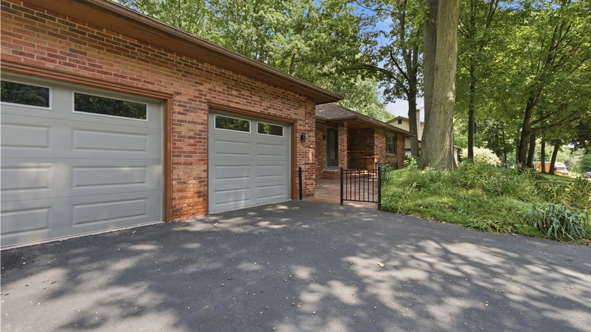 Property at 10 Woodbriar Lane, Chili, NY 14624 3