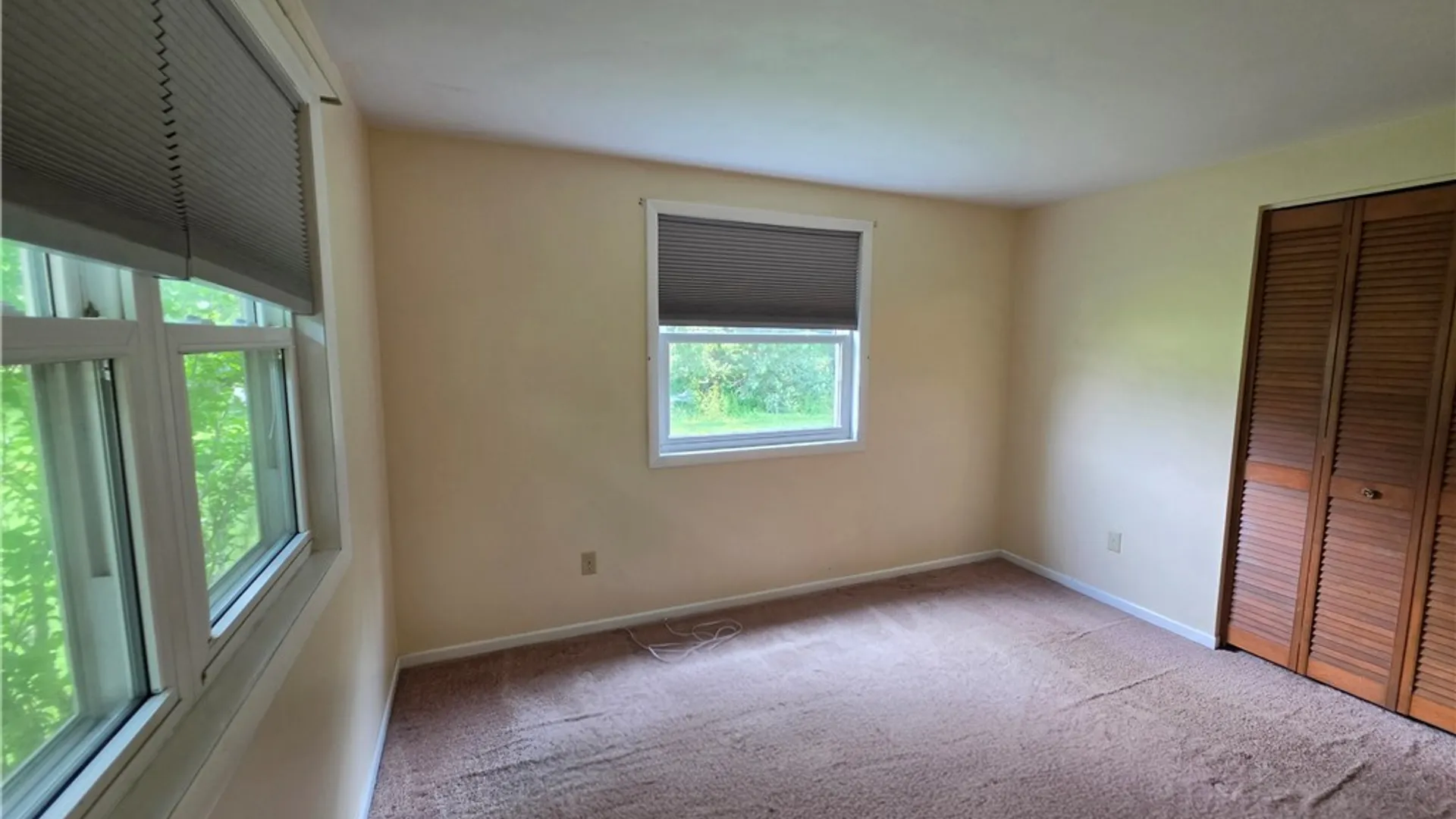 Property at 9304 Fisk Road, Royalton, NY 14001 8
