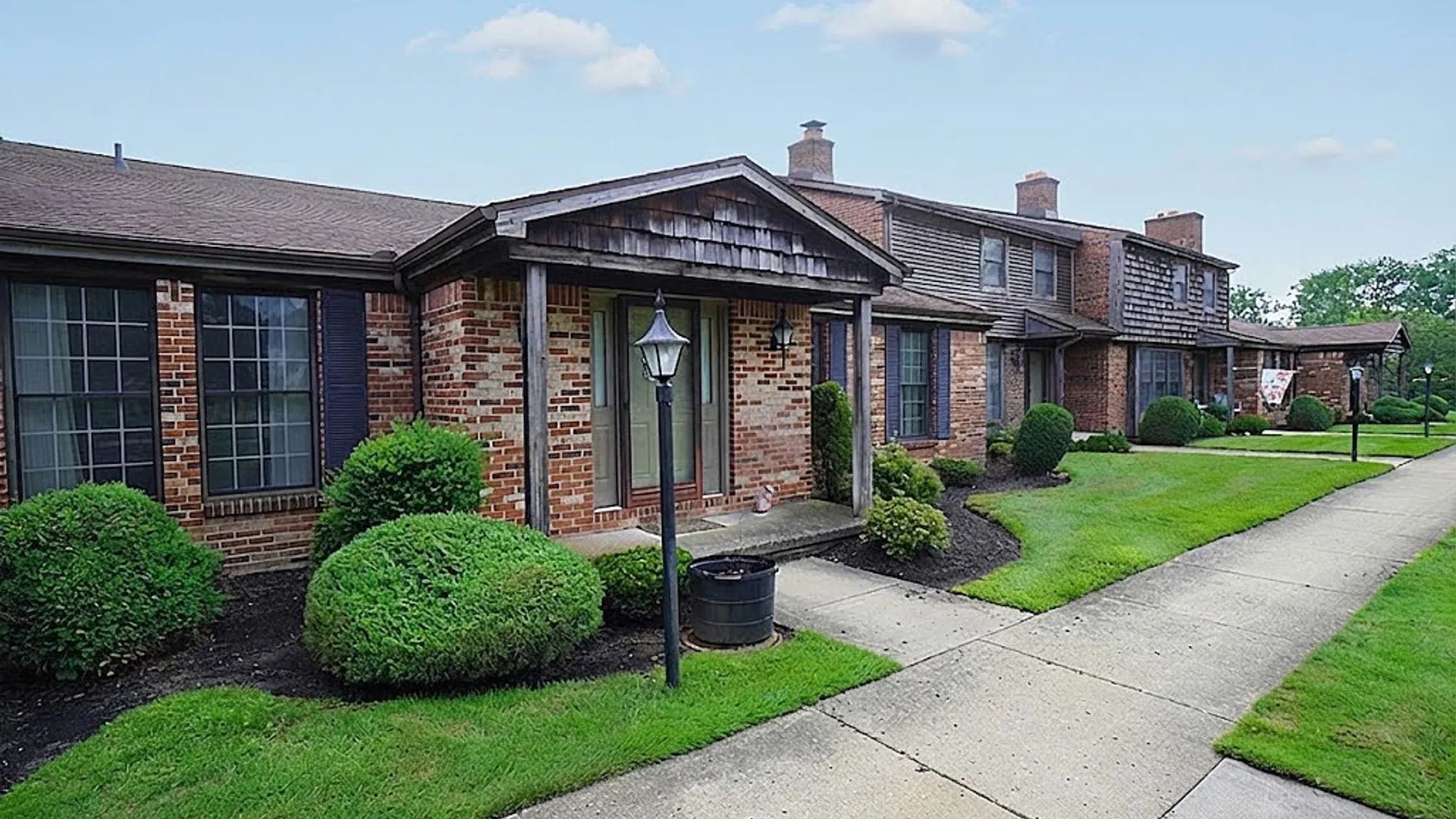 Property at 122 Wedgewood Drive, Amherst, NY 14221 2