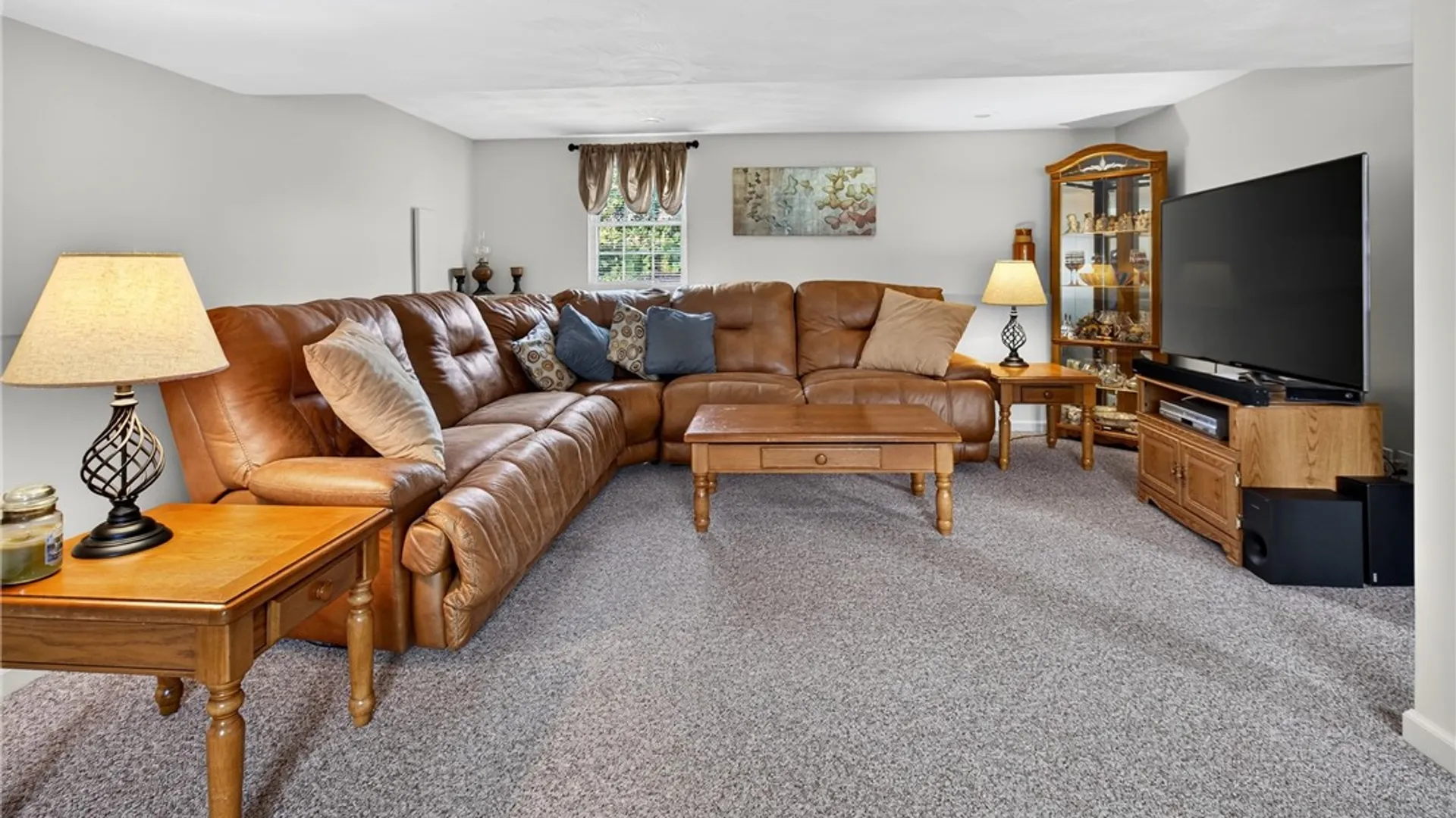 Property at 13 Baylor Circle, Chili, NY 14624 21