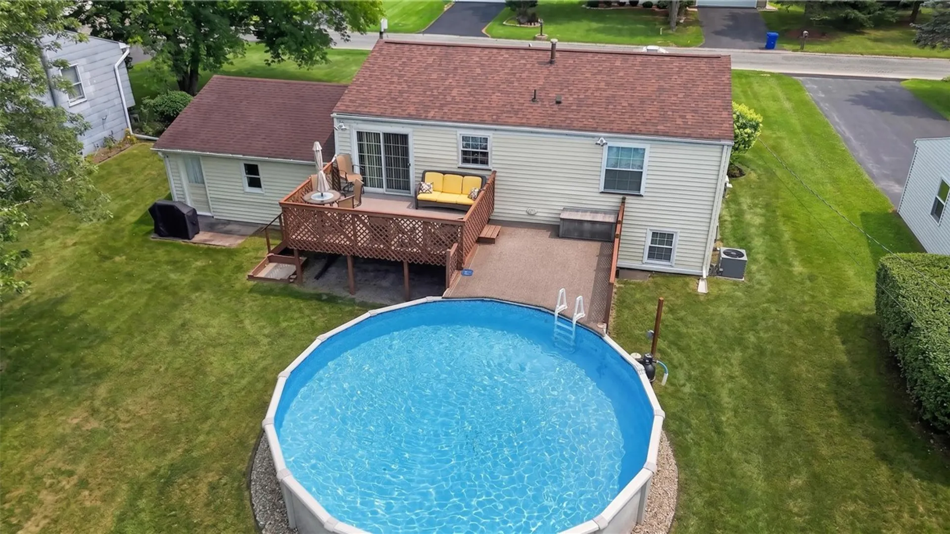 Property at 13 Baylor Circle, Chili, NY 14624 32