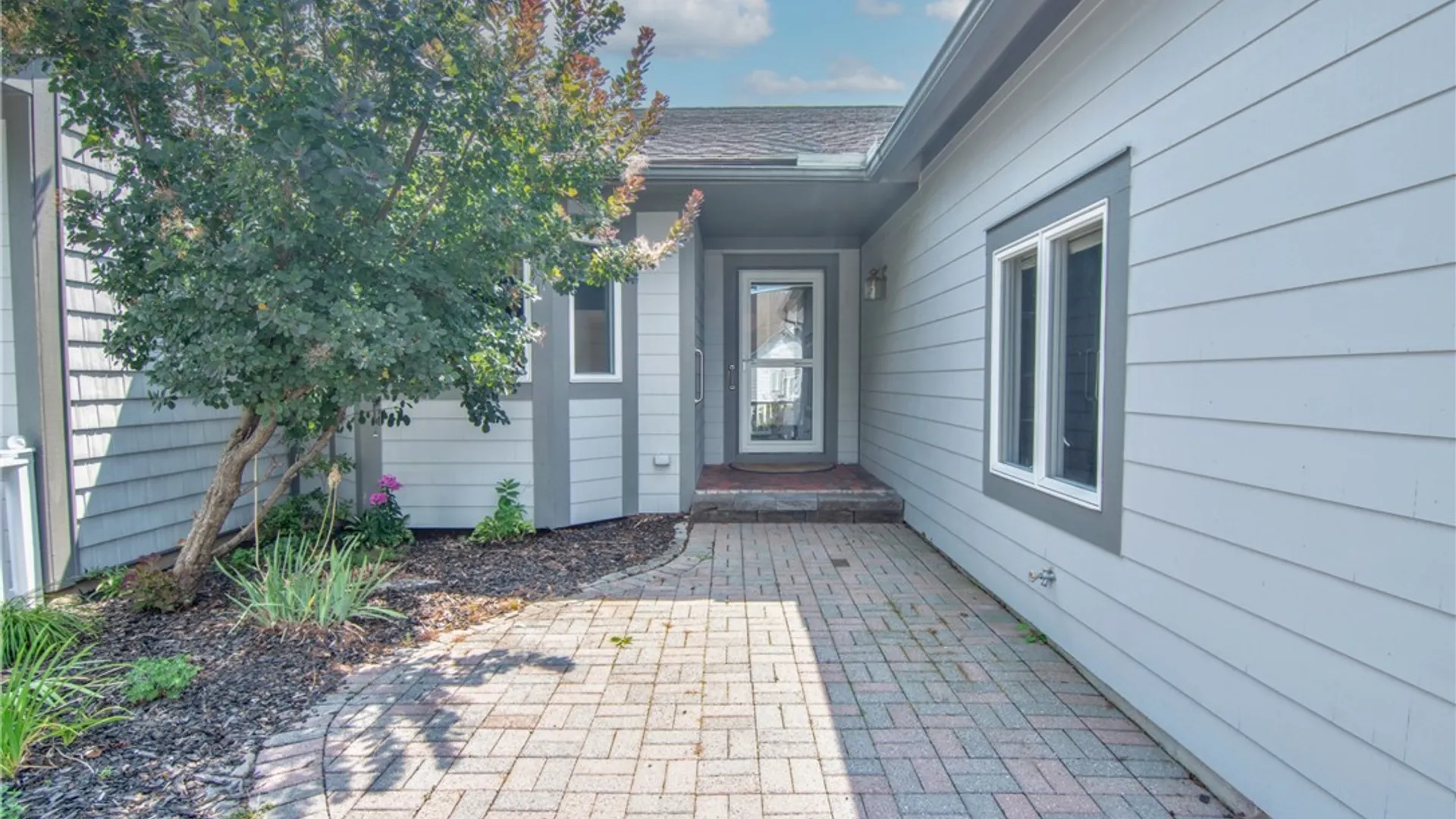 Property at 254 Oarlock Circle, Manlius, NY 13057 6
