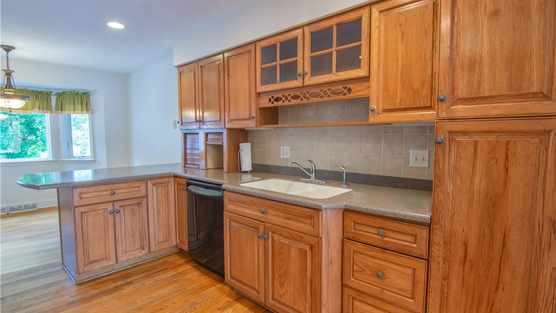 Property at 254 Oarlock Circle, Manlius, NY 13057 10