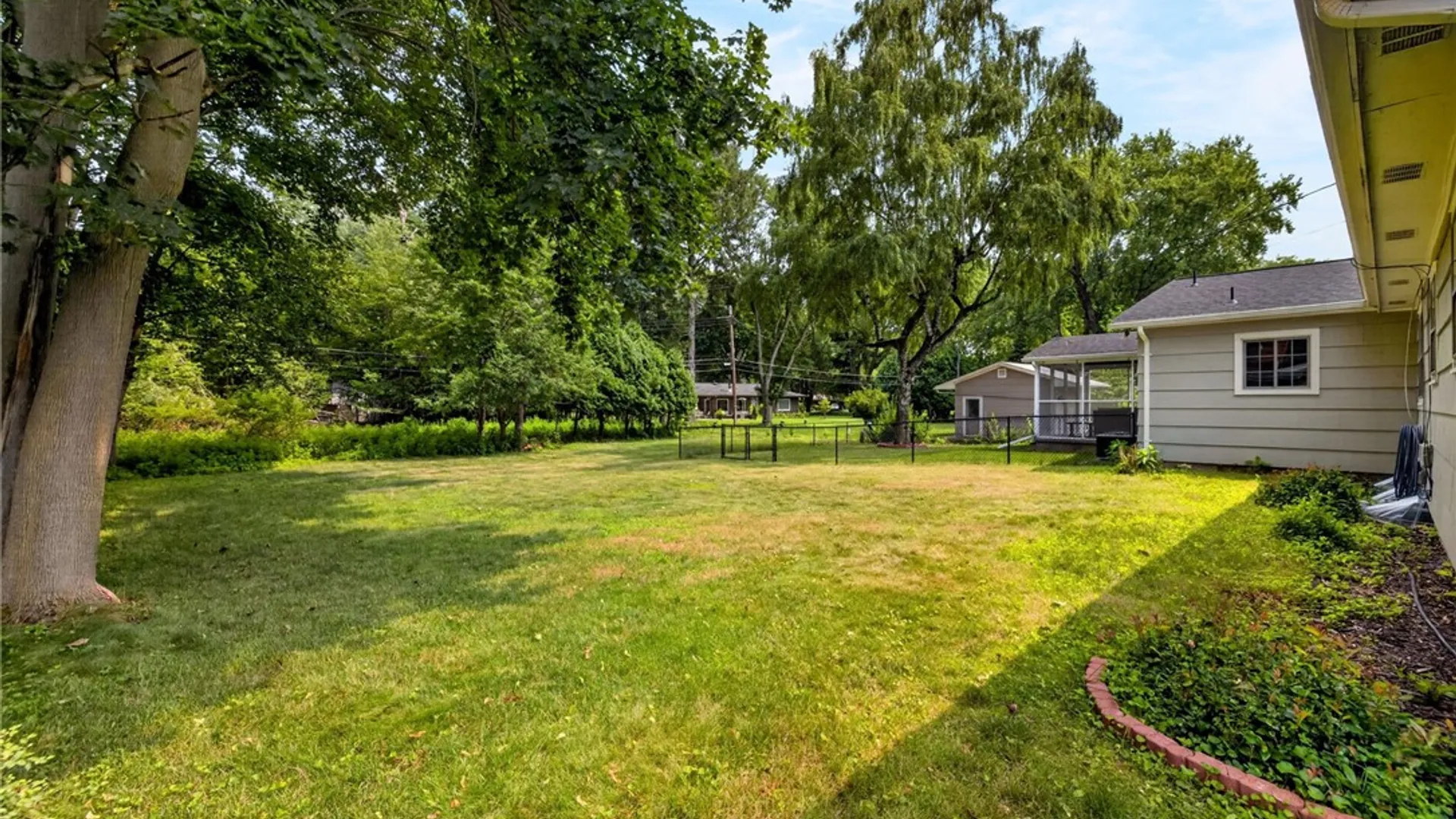 Property at 19 Larchwood Drive, Perinton, NY 14534 33
