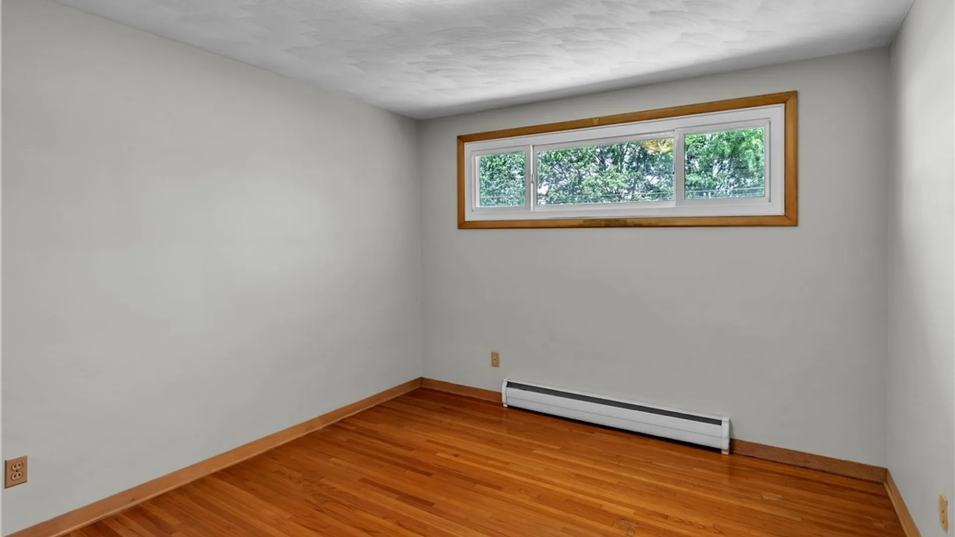 Property at 1144 Maple Road, Amherst, NY 14221 14