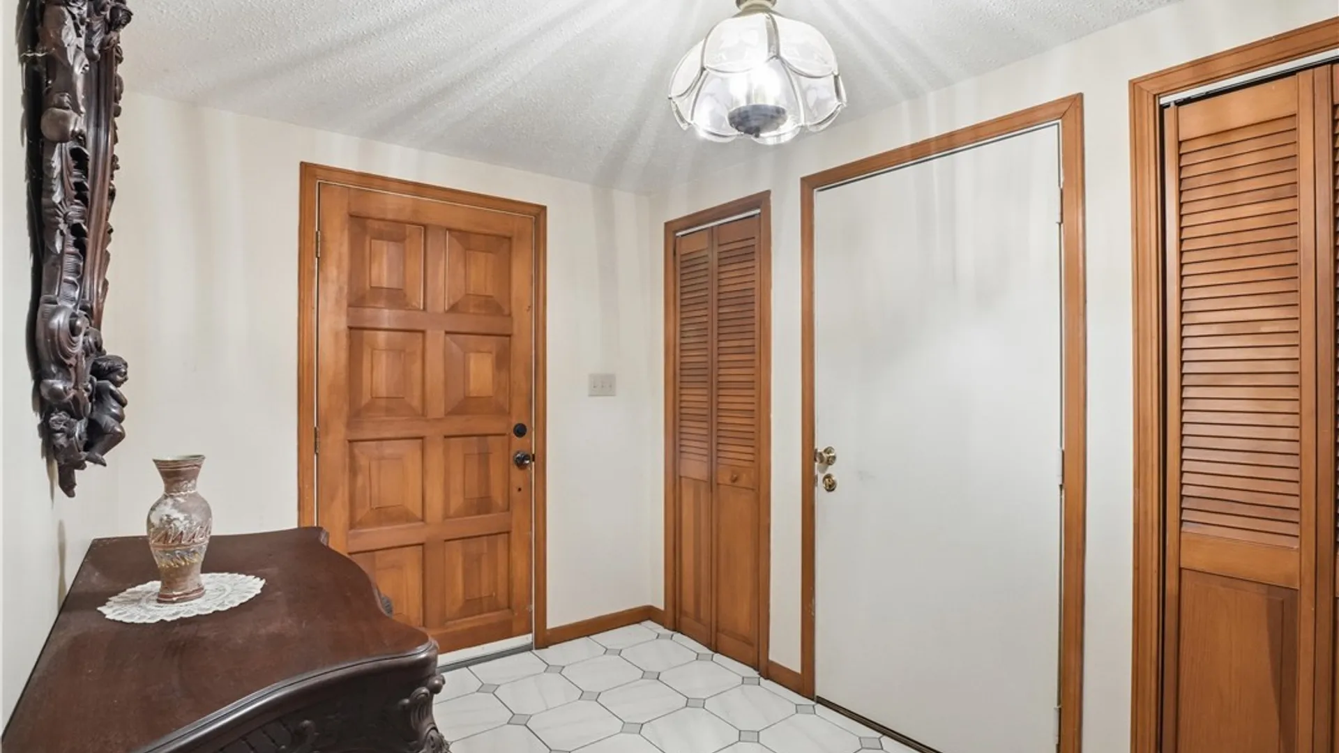 Property at 400 Ayer Road, Amherst, NY 14221 7
