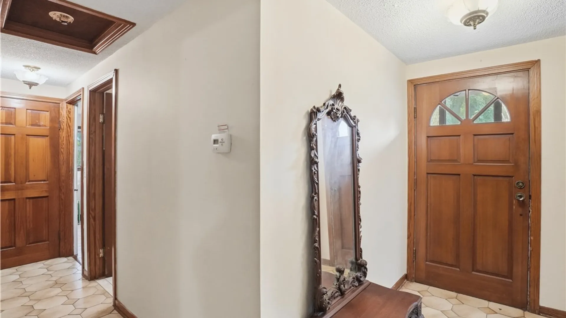 Property at 400 Ayer Road, Amherst, NY 14221 14