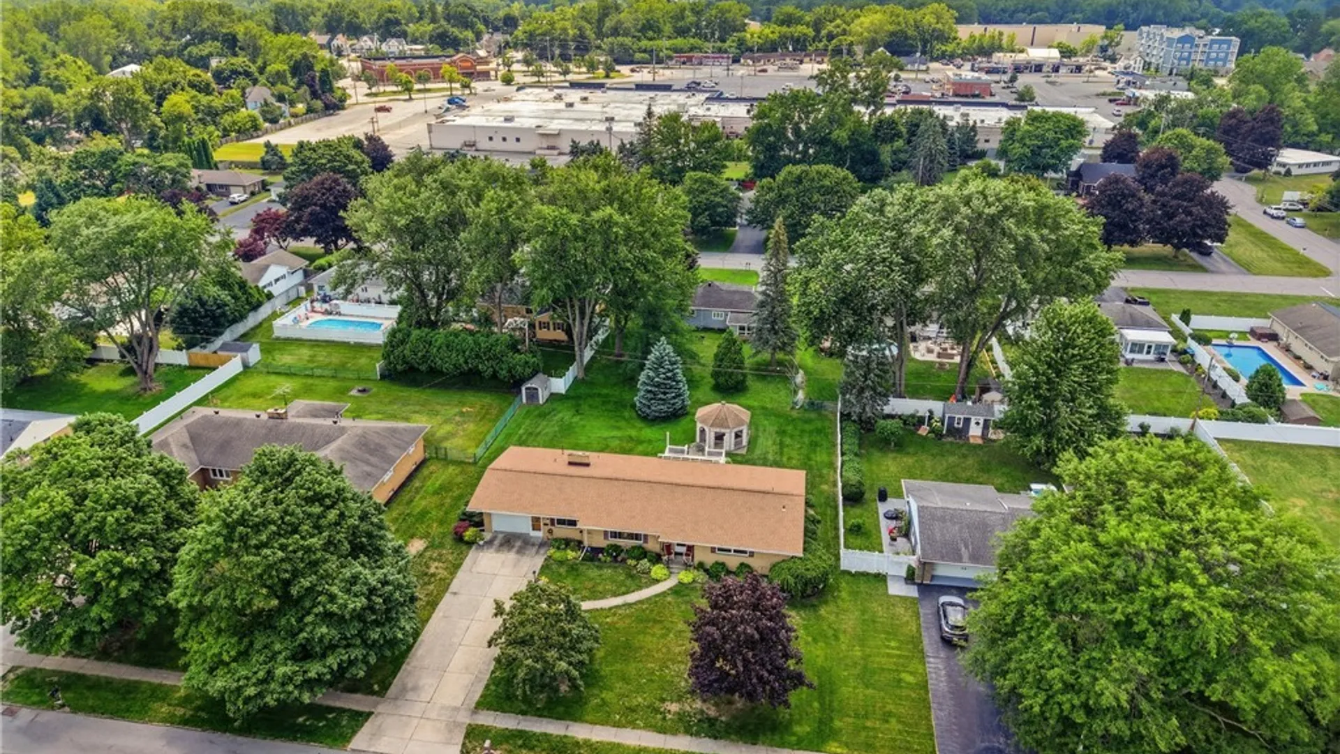 Property at 246 East Avenue, Batavia City, NY 14020 45