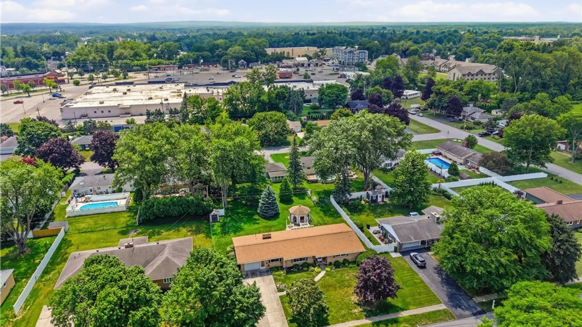 Property at 246 East Avenue, Batavia City, NY 14020 47