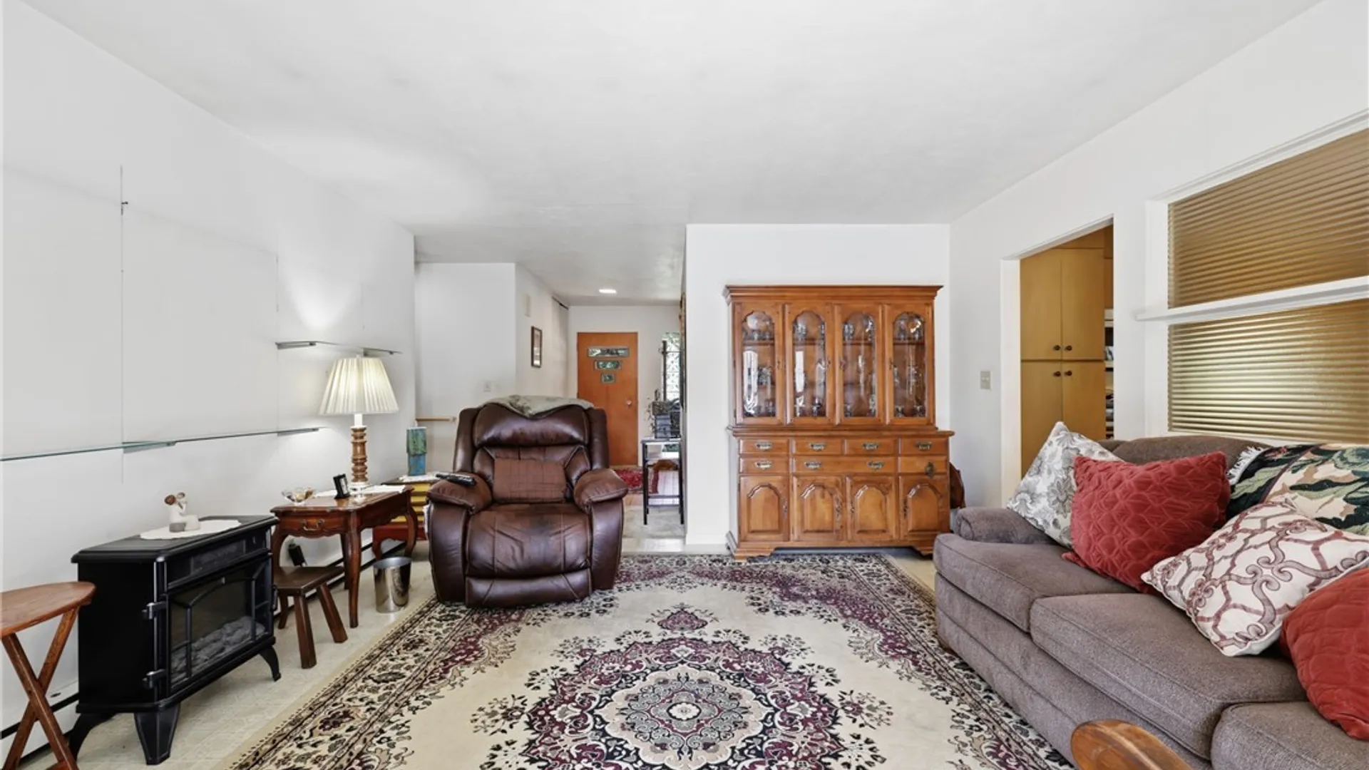 Property at 246 East Avenue, Batavia City, NY 14020 8