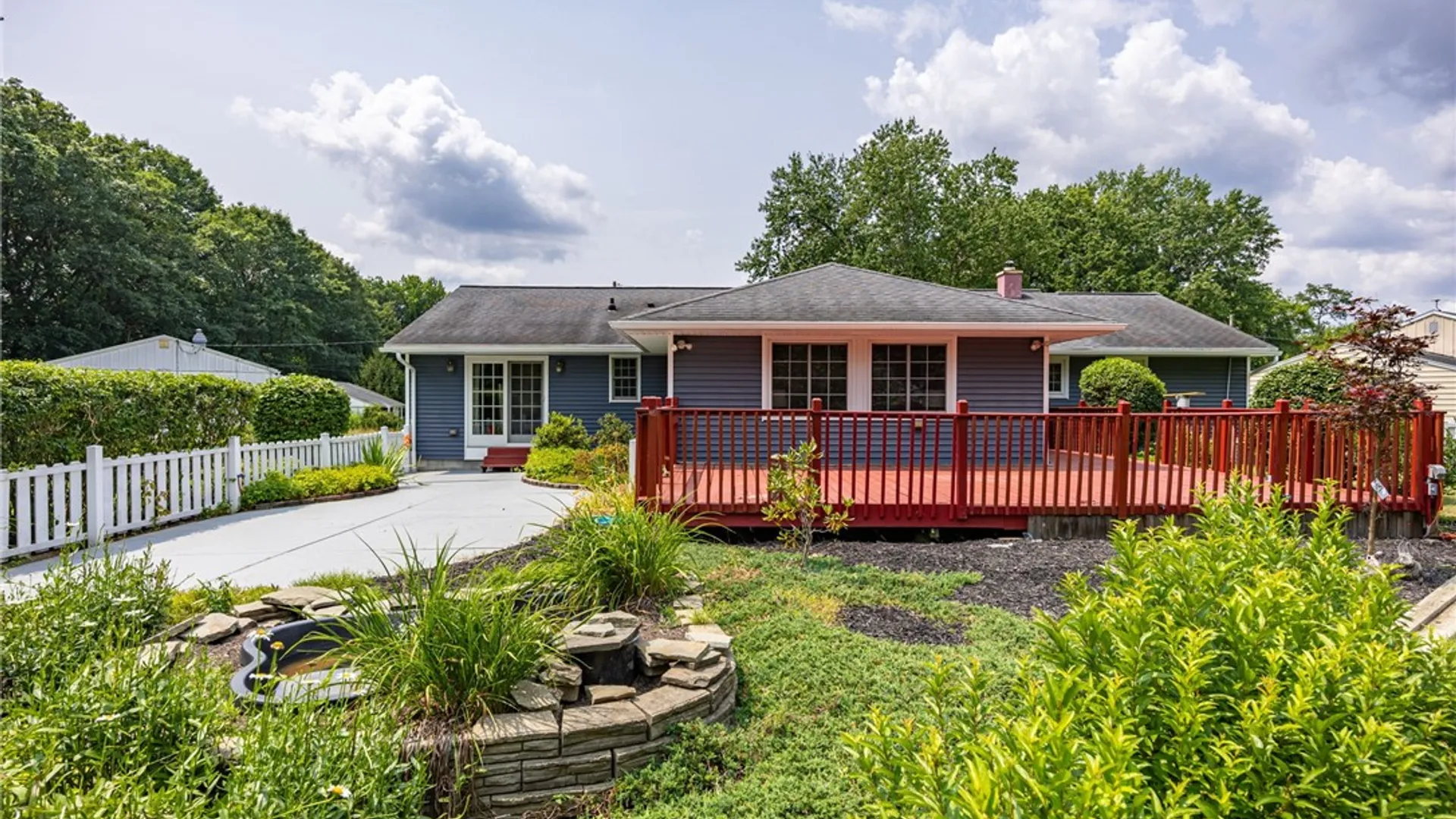 Property at 52 Oak Hill Terrace, Perinton, NY 14526 38