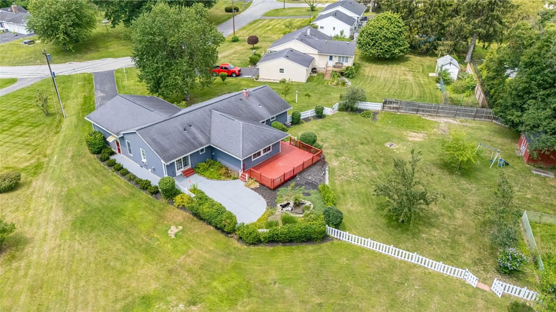 Property at 52 Oak Hill Terrace, Perinton, NY 14526 31