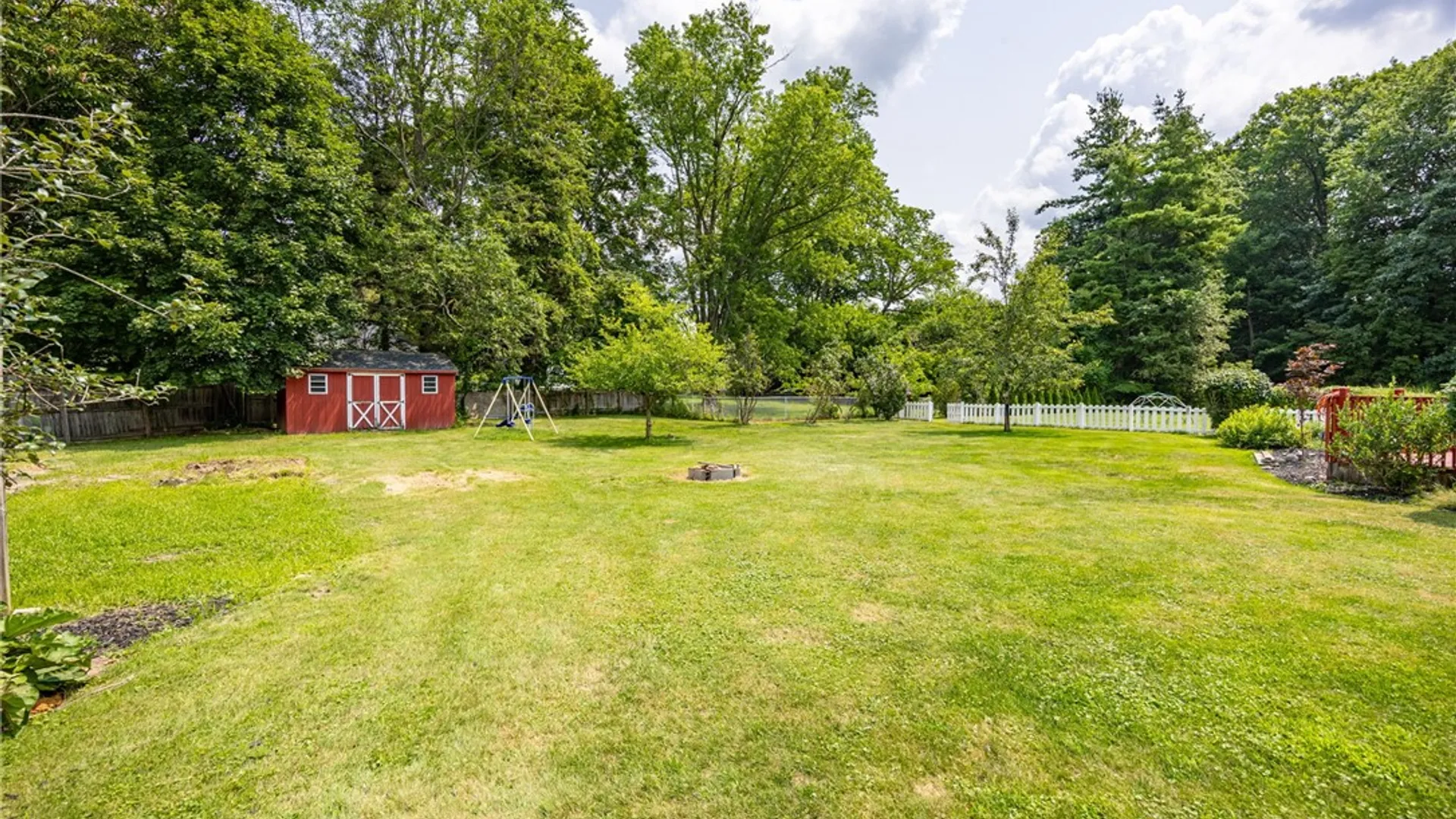 Property at 52 Oak Hill Terrace, Perinton, NY 14526 35