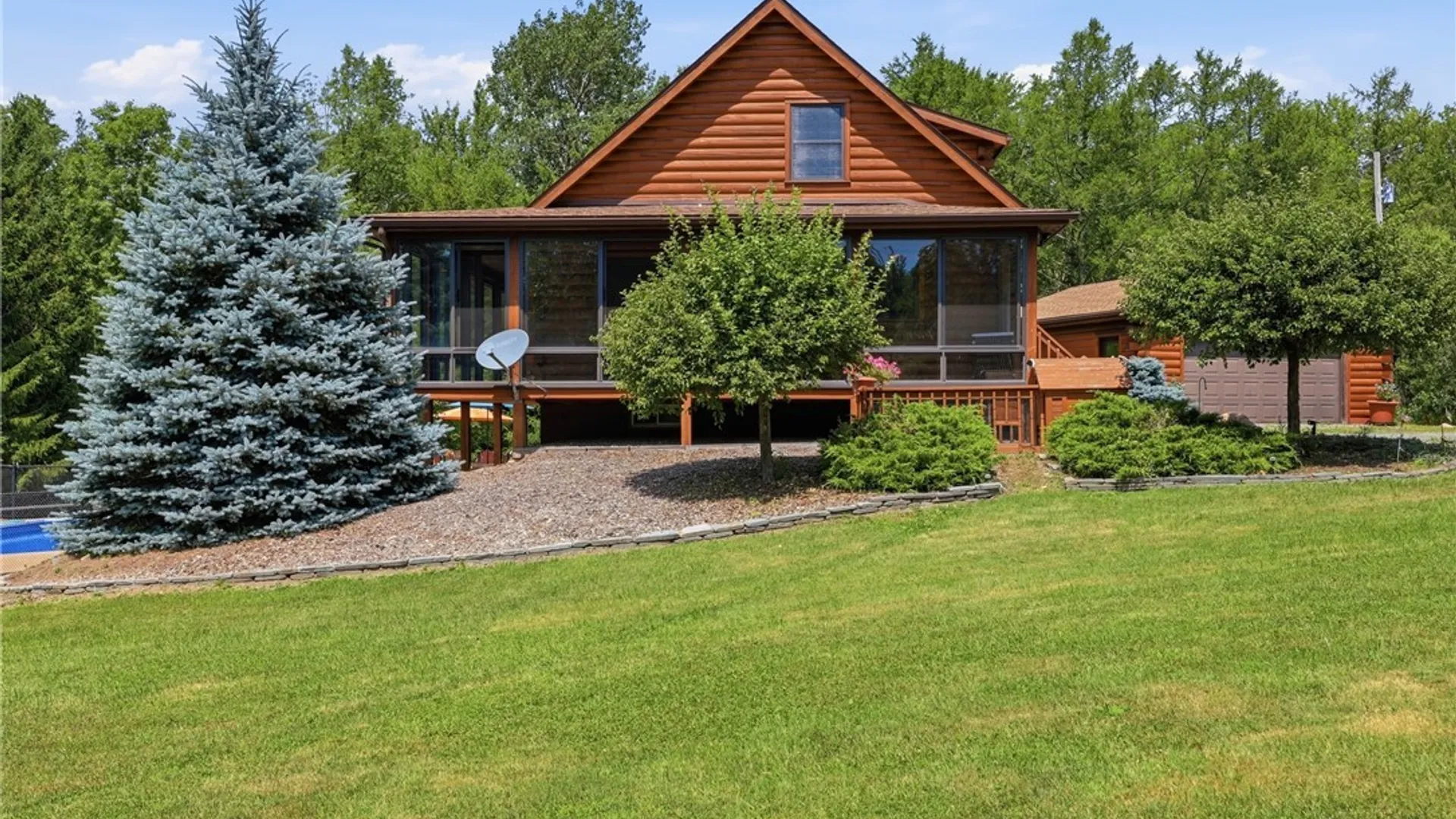 Property at 6688 Cross Road, Ashford, NY 14141 44
