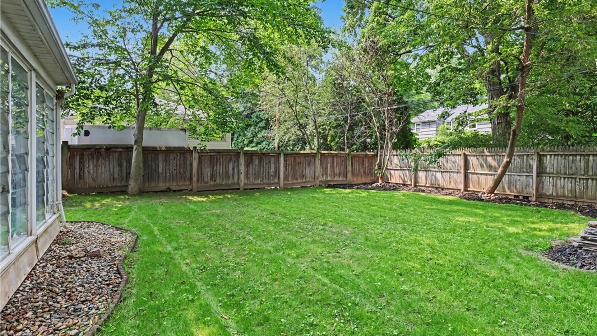 Property at 374 Ashbourne Road, Brighton, NY 14618 30