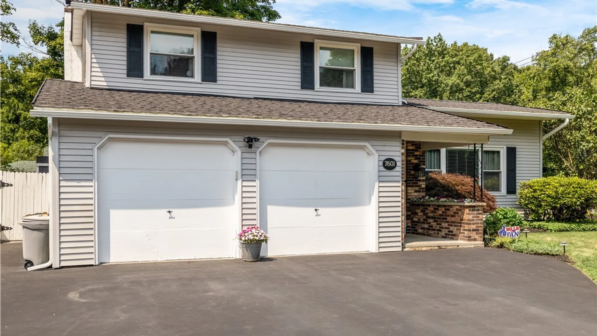 Property at 7601 Audrey Drive, Clay, NY 13212 2