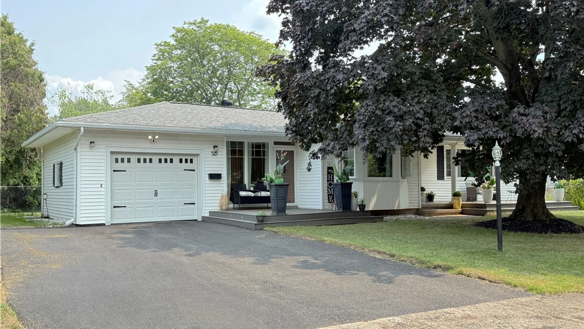 Property at 375 Angelus Drive, Irondequoit, NY 14622 2