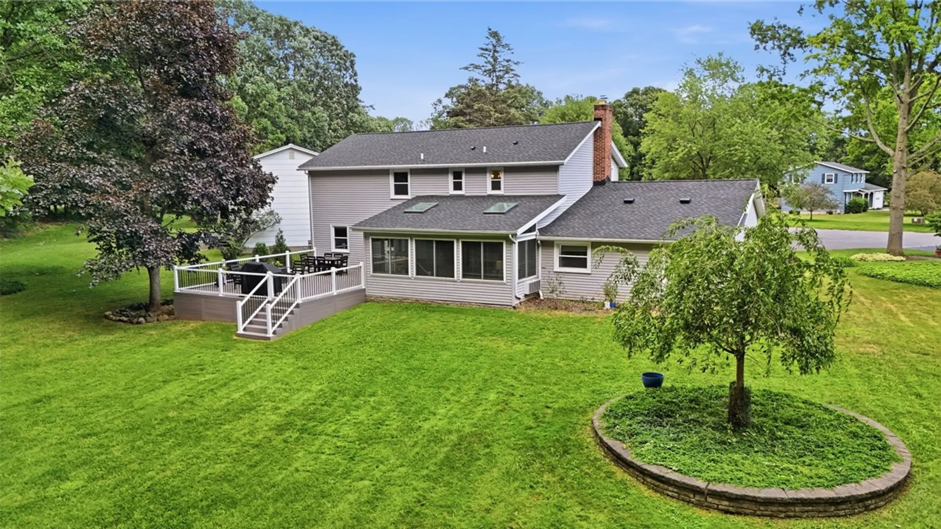 Property at 36 Autumn Oak Circle, Penfield, NY 14526 47