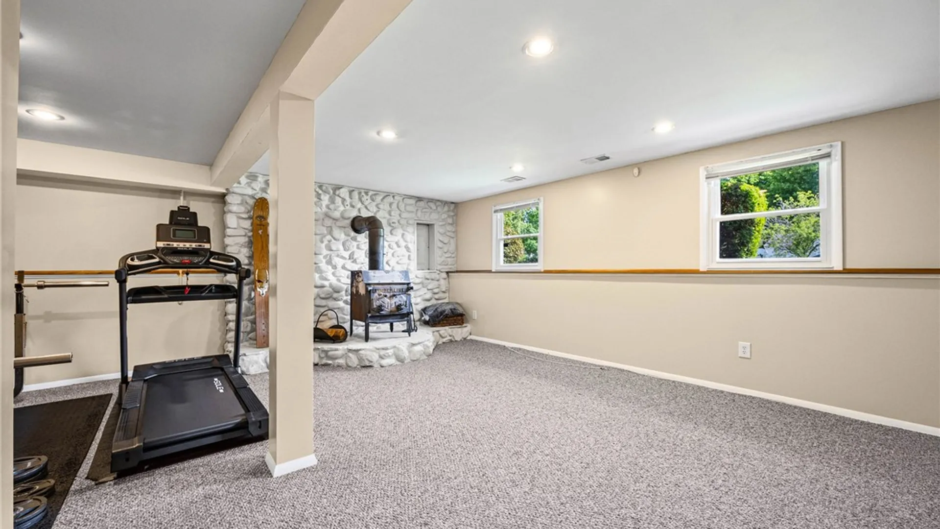 Property at 212 Overland Trail, Henrietta, NY 14586 29