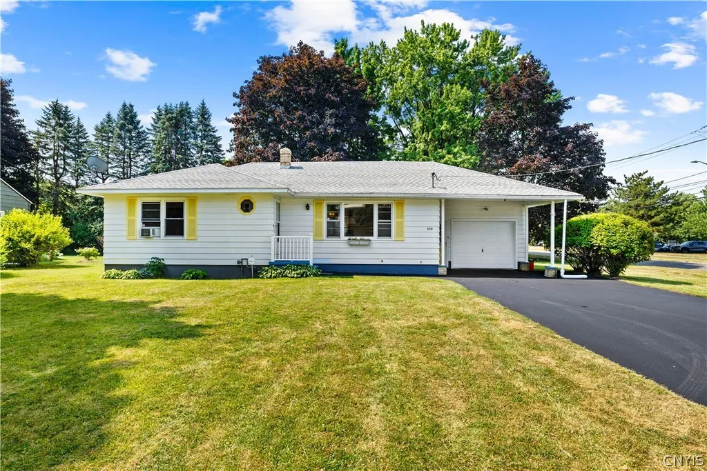 Property at 339 Lomond Place, Utica, NY 13502