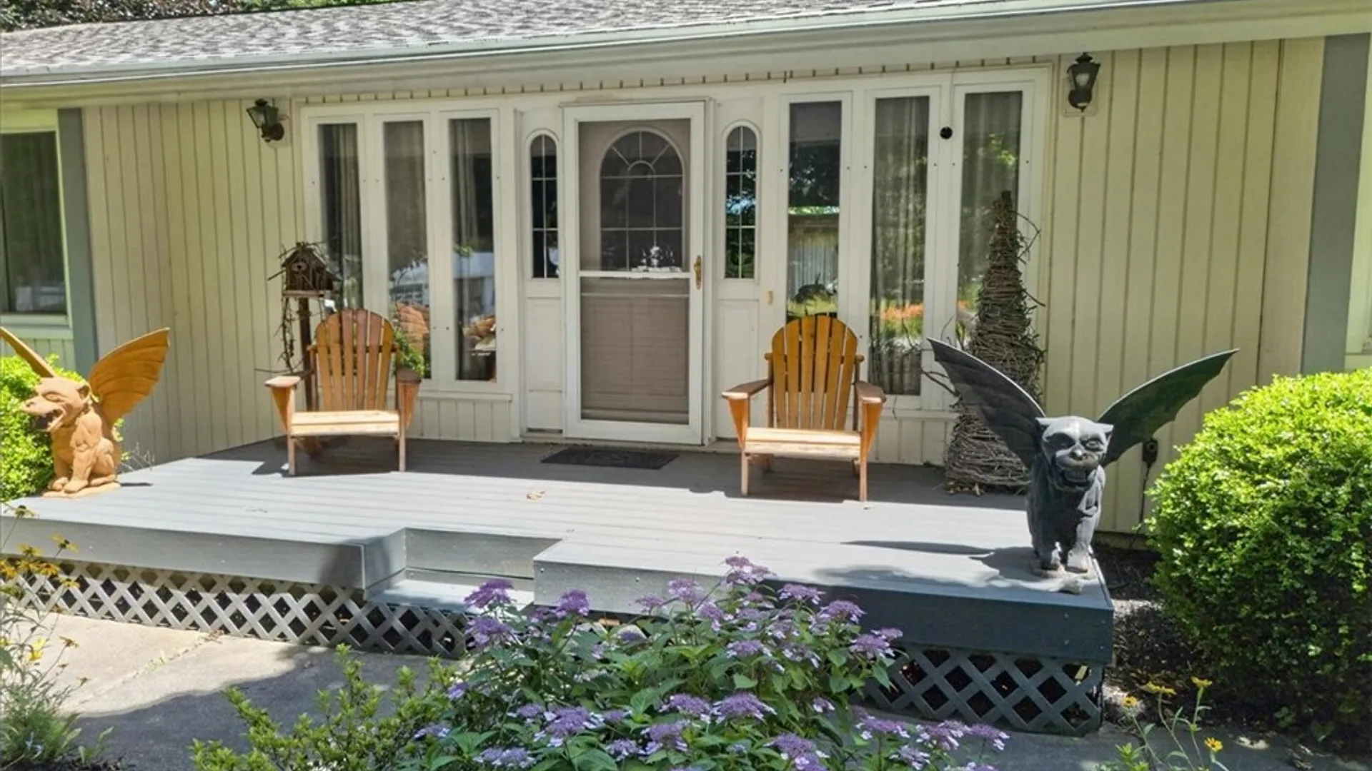 Property at 6180 Willow Drive, Williamson, NY 14589 2