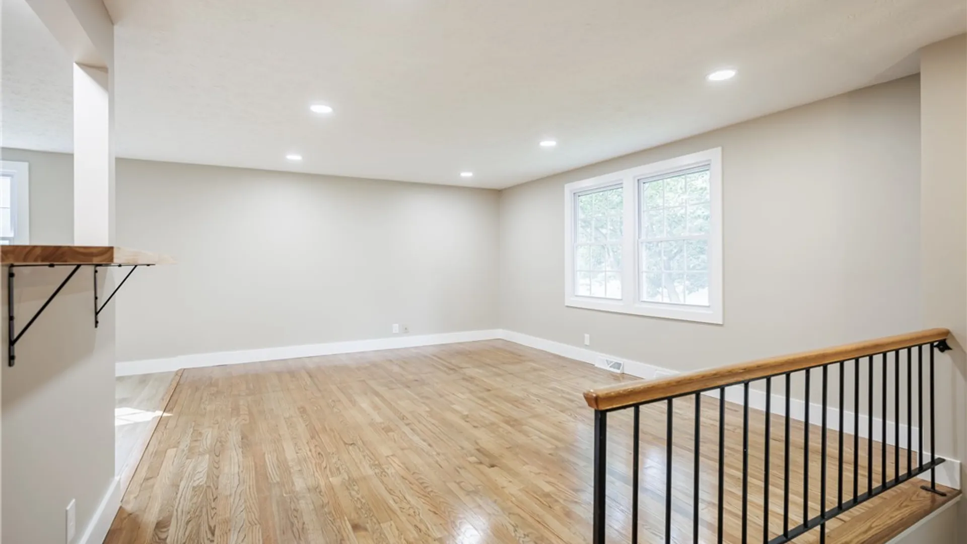 Property at 24 Carriage Court, Pittsford, NY 14534 3