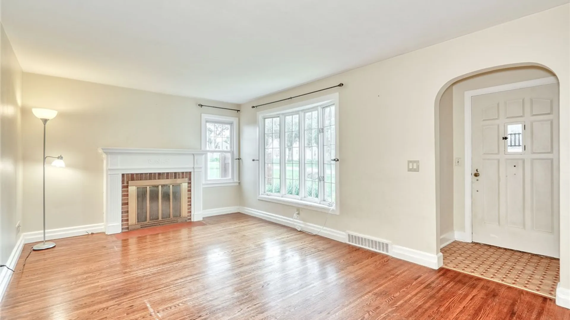 Property at 8 Wyncrest Drive, Chili, NY 14624 11