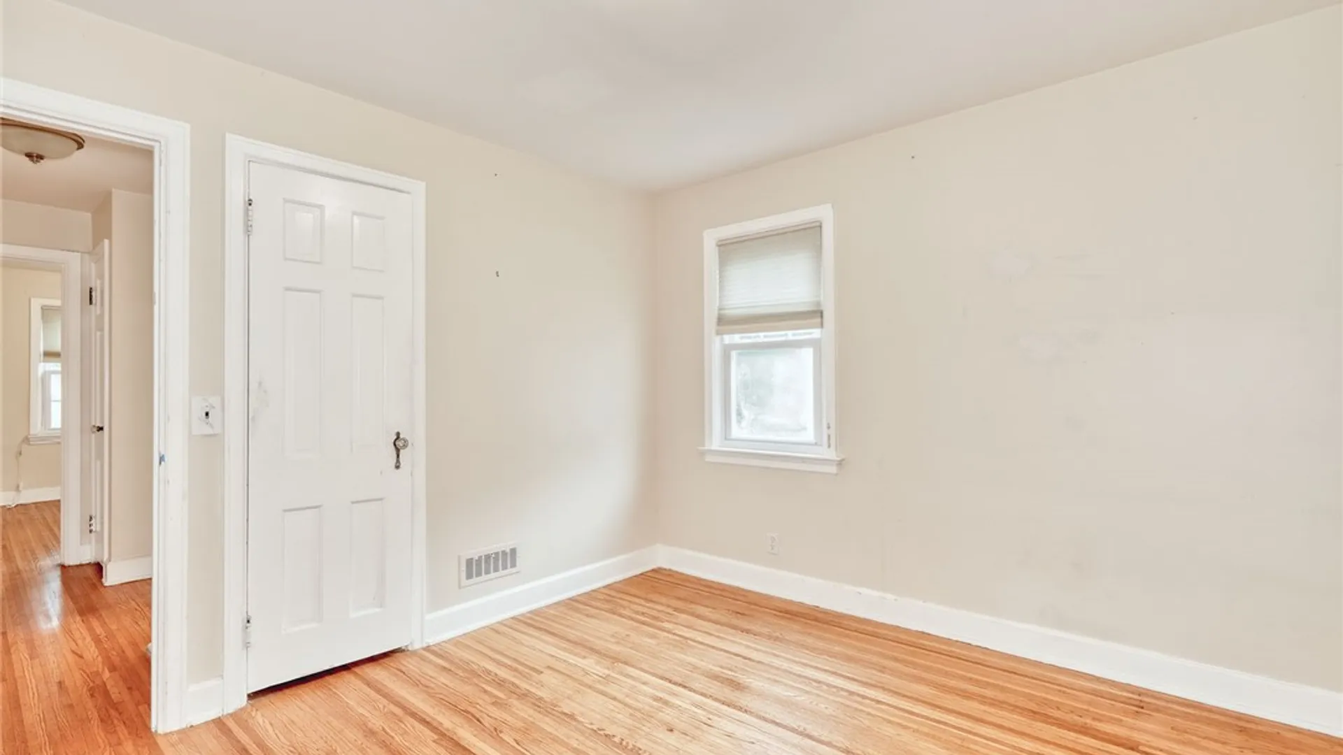 Property at 8 Wyncrest Drive, Chili, NY 14624 16