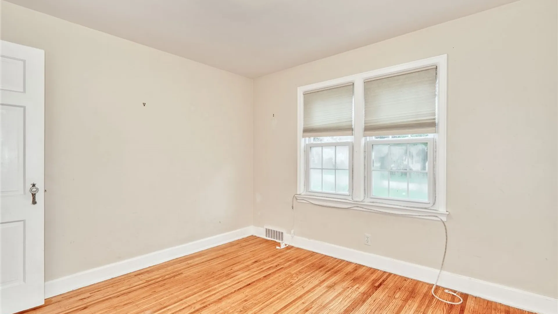 Property at 8 Wyncrest Drive, Chili, NY 14624 20