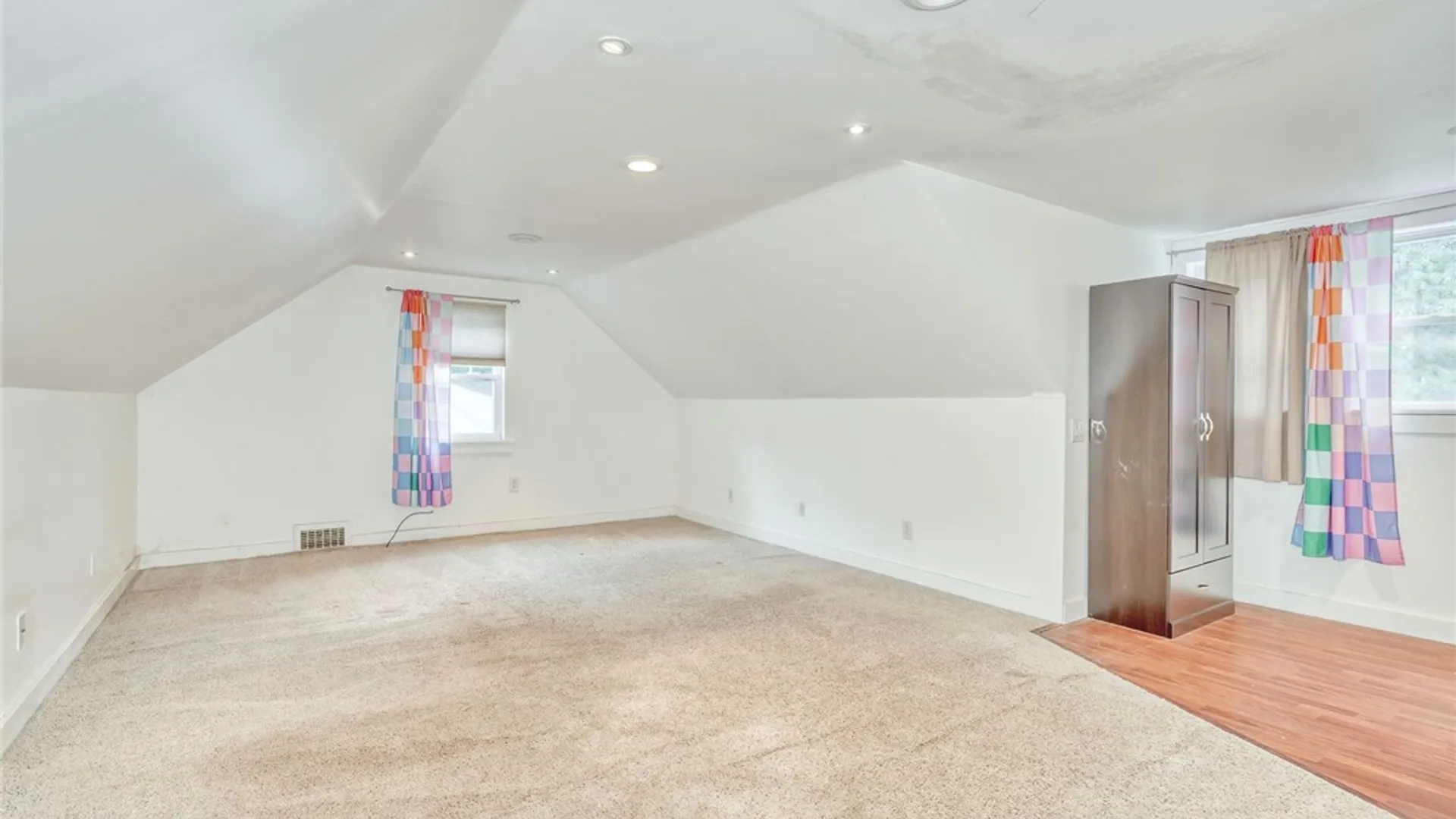 Property at 8 Wyncrest Drive, Chili, NY 14624 22