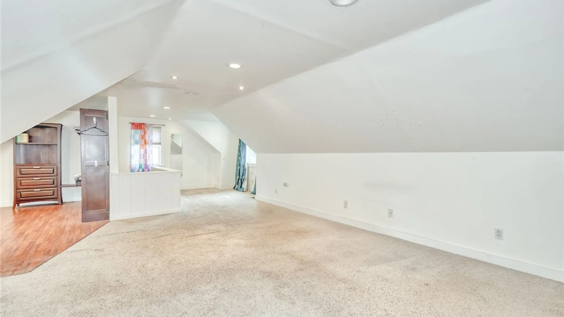 Property at 8 Wyncrest Drive, Chili, NY 14624 25