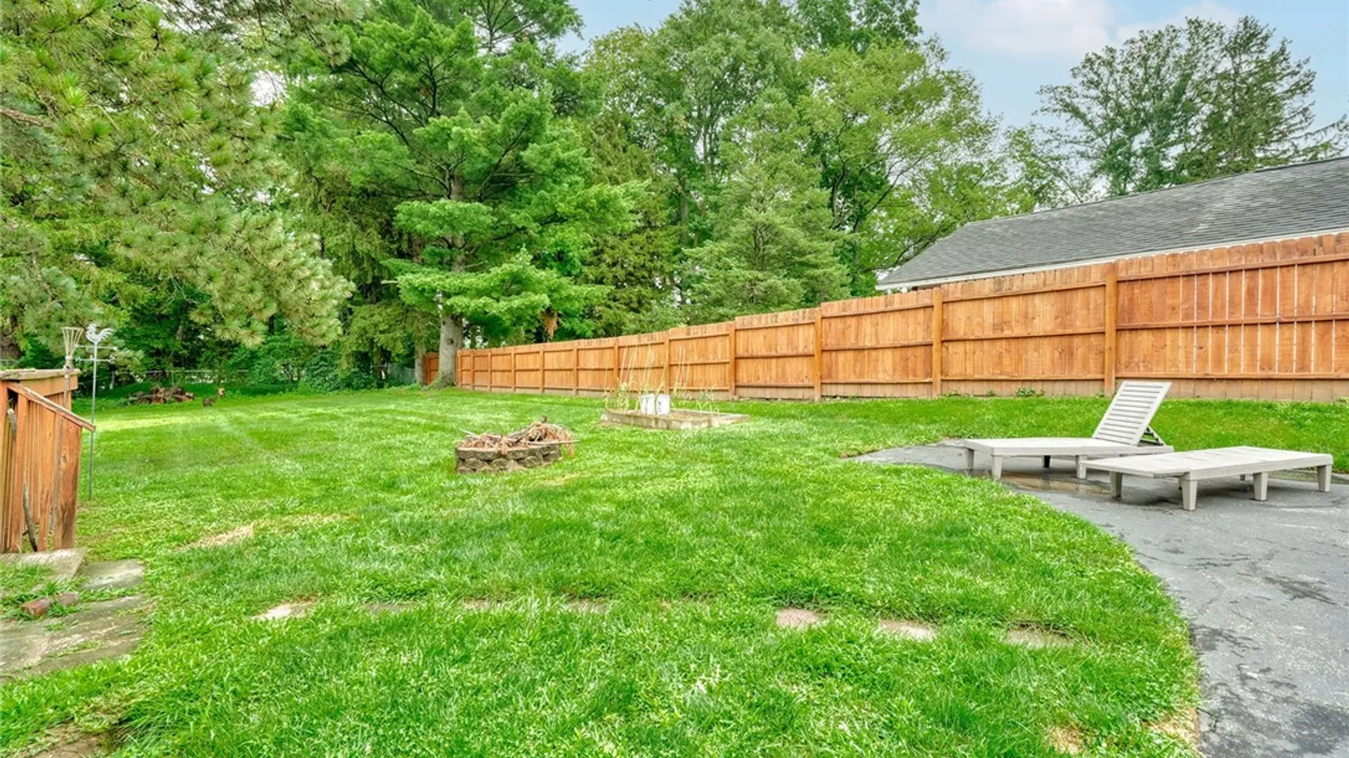 Property at 8 Wyncrest Drive, Chili, NY 14624 38